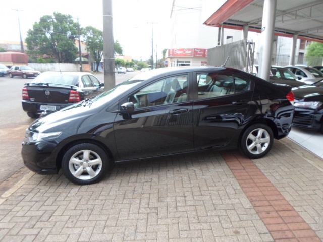 HONDA CITY SEDAN LX-MT 1.5 16V FLEX 4P