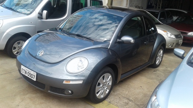 VOLKSWAGEN NEW BEETLE 2.0 MI 8V AUT.