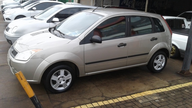 FORD FIESTA 1.0 8V FLEX 5P