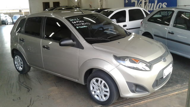 FORD FIESTA 1.0 8V FLEX 5P
