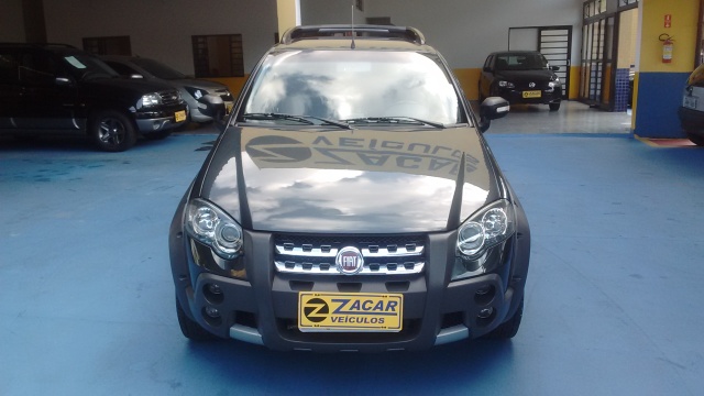 FIAT STRADA ADVENTURE LOCKER CE 1.8 16V FLEX