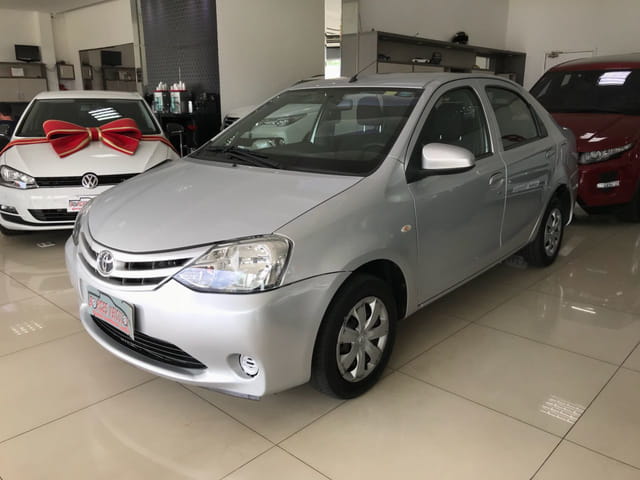 TOYOTA ETIOS 1.5 X SEDAN 16V